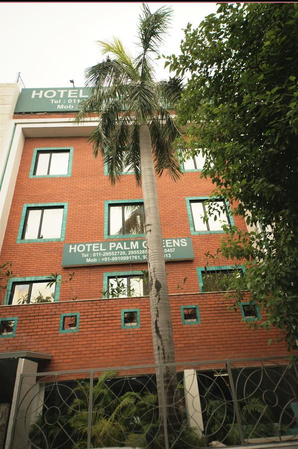 Hotel Palm Greens New Delhi Bagian luar foto